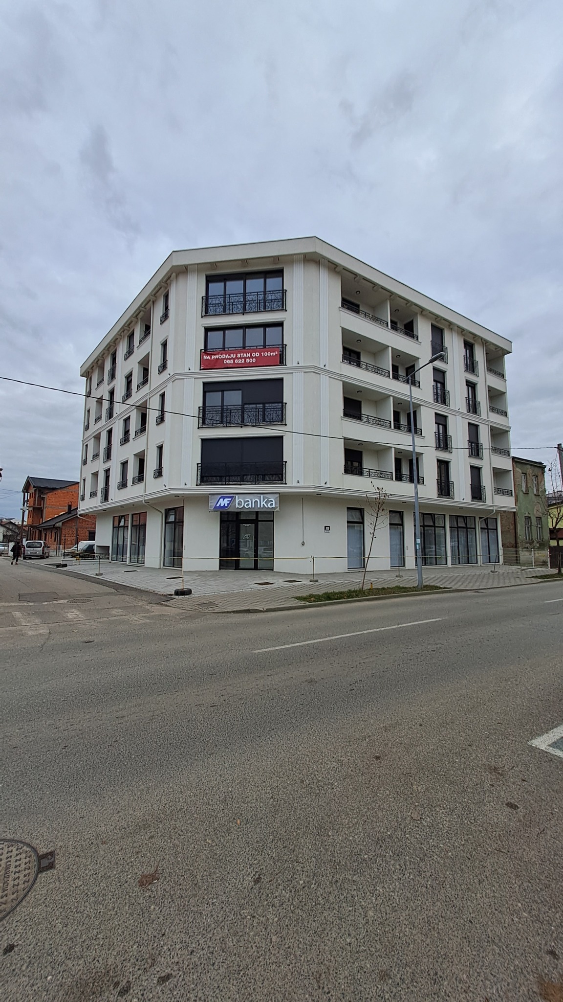 Stambeno-poslovni objekat M Group d.o.o.